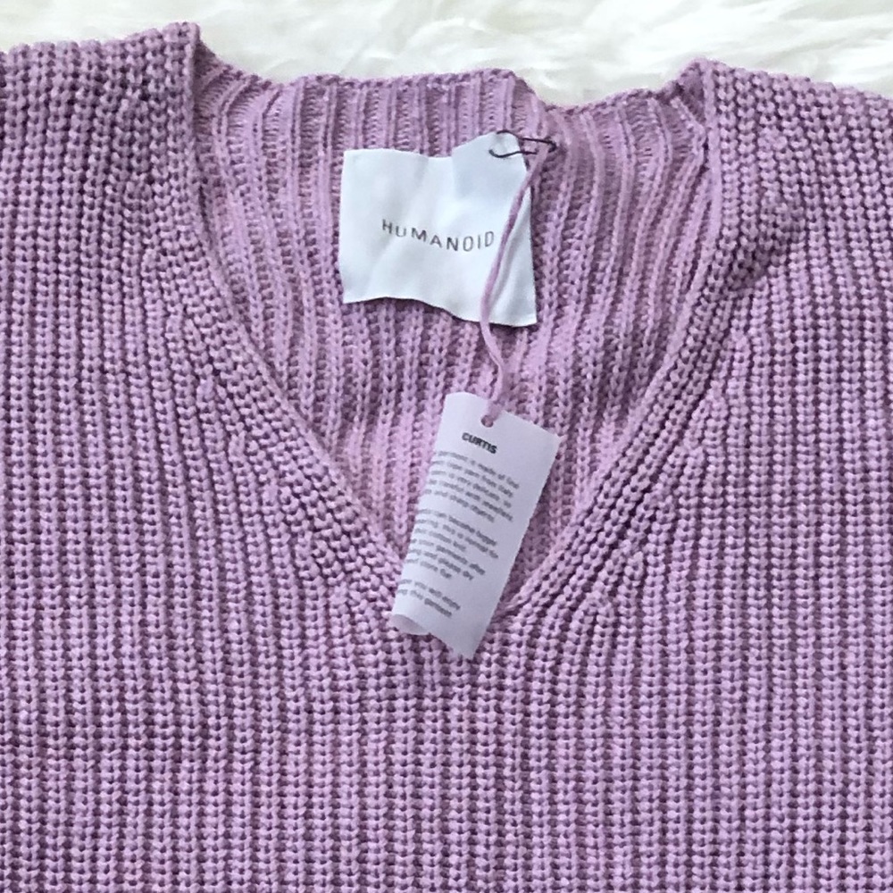 🌺NWT CHUNKY humanoid sweater 🌺